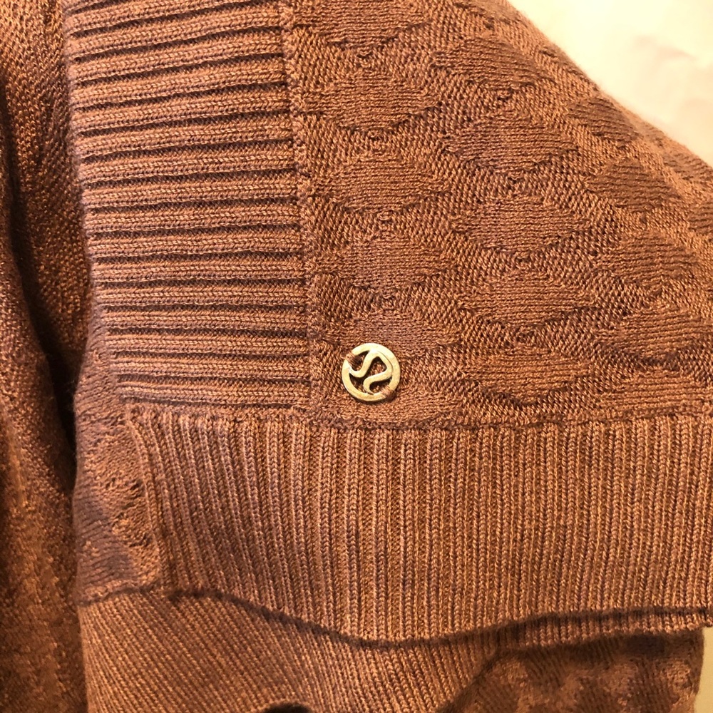 Lululemon Divinity Poncho Shawl Wrap NWT OS - Picture 16 of 16